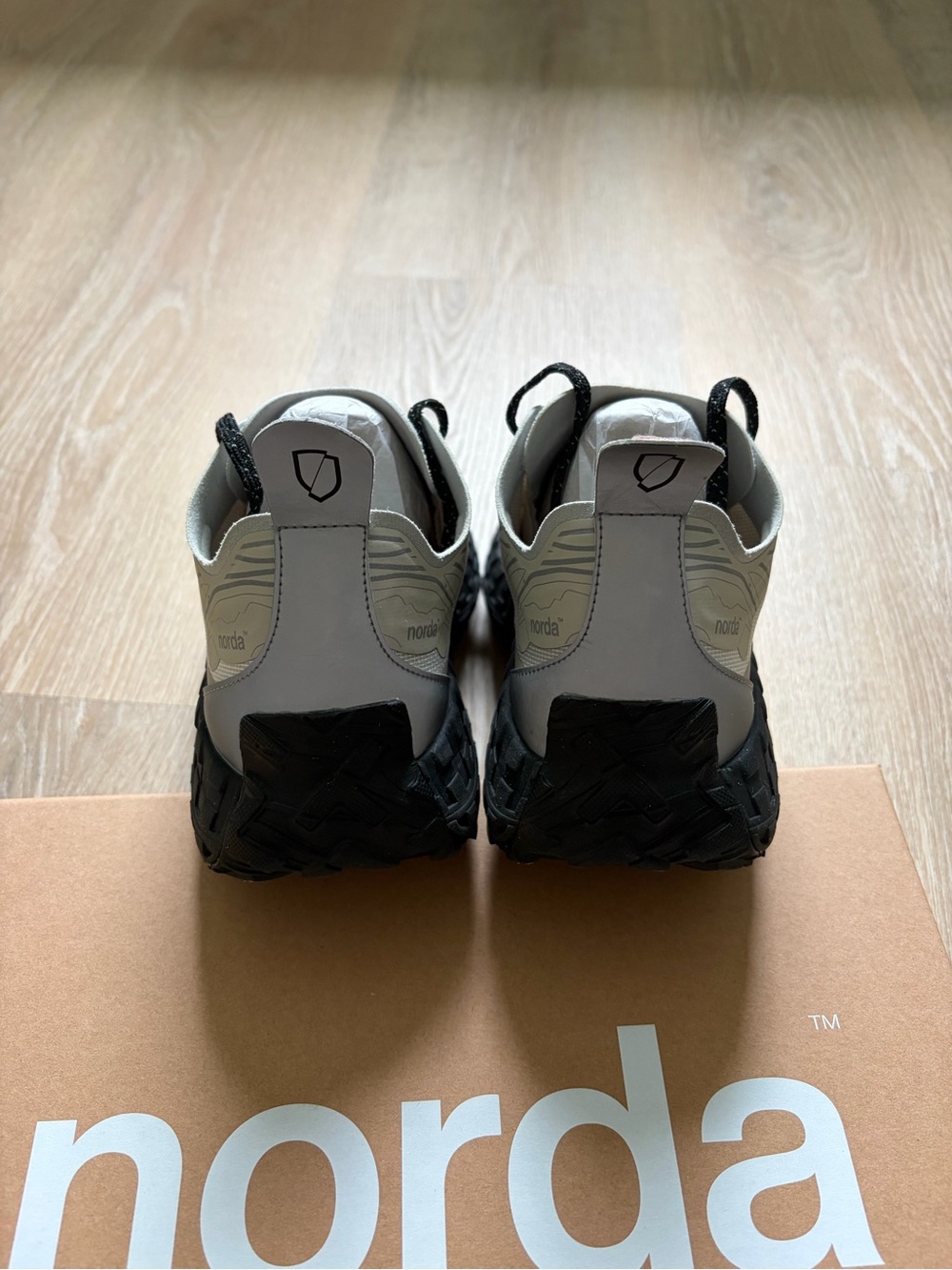 Norda Men's 001A Running Shoe (Cinder) - Picture 3 of 8
